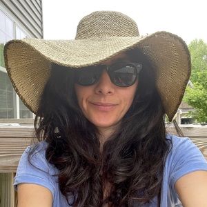 Echo Straw Floppy Beach Hat